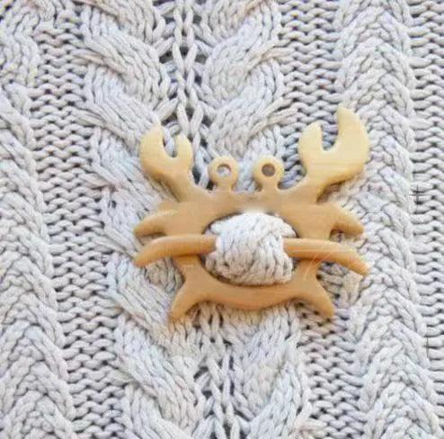Critter Friends Wooden Brooch Brooches & Lapel Pins KittyNook Cat Company Crab