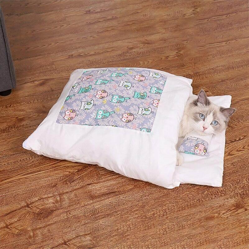 Japanese Style Cat Sleeping Bag Cat Beds KittyNook Owl and Flowers S 45x30cm