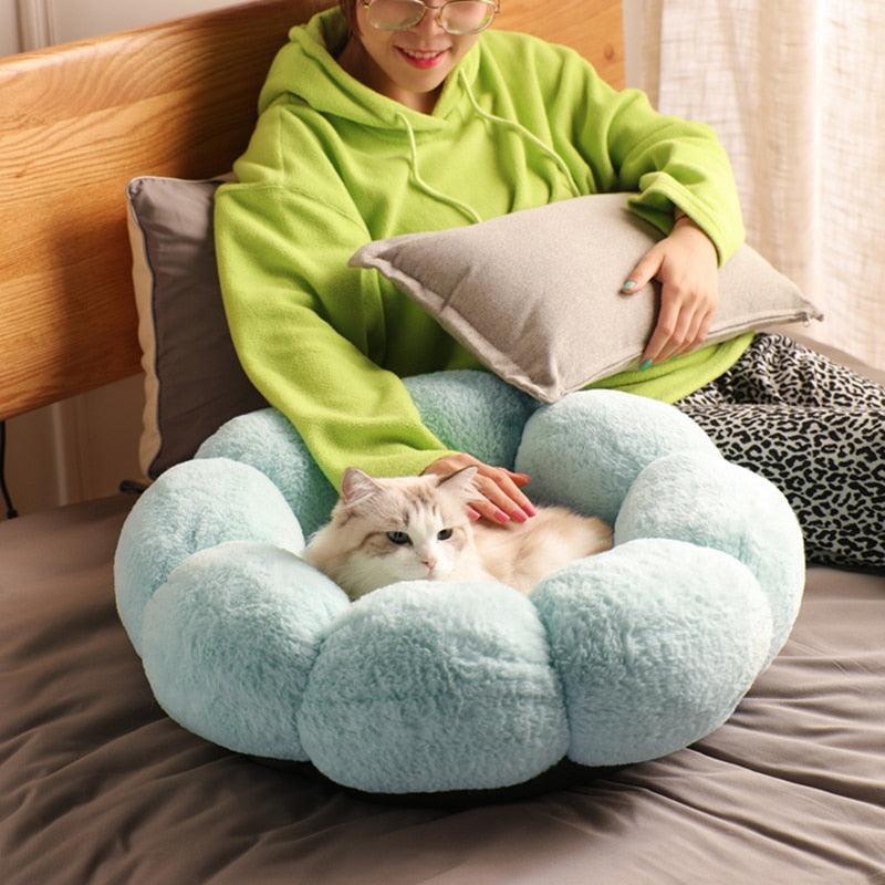 Petal Purr Fancy Cat Bed Petal Purr Fancy Cat Bed KittyNook Cat Company