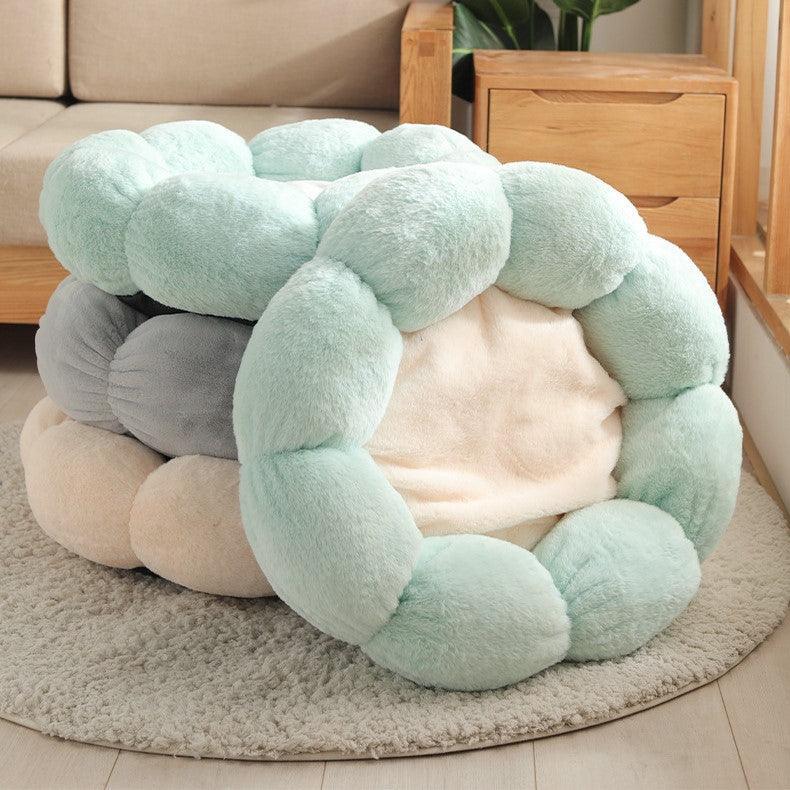 Petal Purr Fancy Cat Bed Petal Purr Fancy Cat Bed KittyNook Cat Company