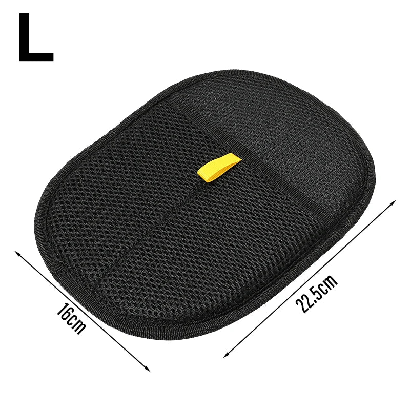 KittyNook Cat Co. mesh pouch (L), fits Pet Hair Removal Mitts, yellow tab, 16 x 22.5 cm.