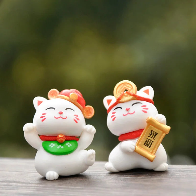 Luxury Golden Fortune Cat Collection