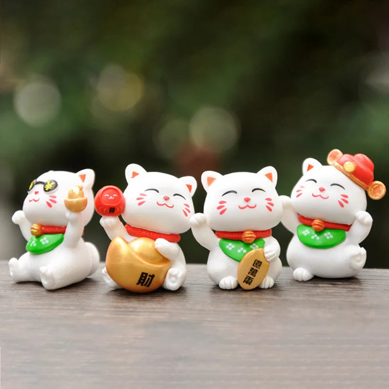 Luxury Golden Fortune Cat Collection