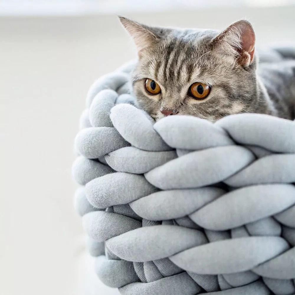 Fluffy Knitted Round Cat Bed - KittyNook Cat Company