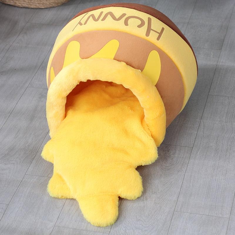 Hunny Jar Cozy Cat Bed - KittyNook Cat Company