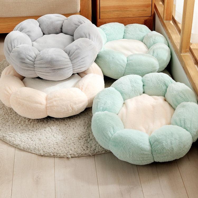 Petal Purr Fancy Cat Bed - KittyNook Cat Company