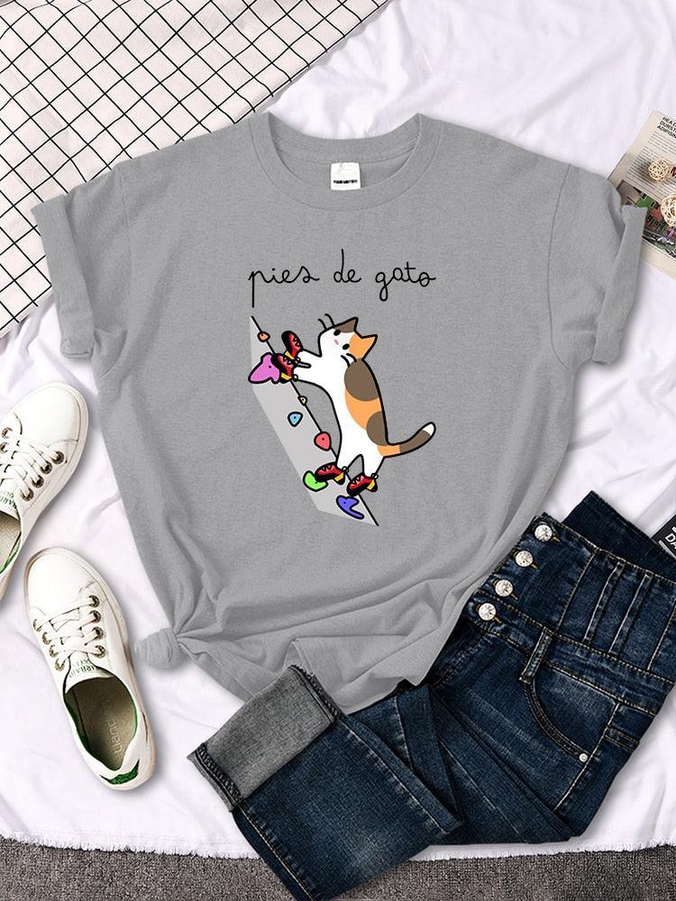 Rock Climbing Cat Graphic Tee - KittyNook Cat Company