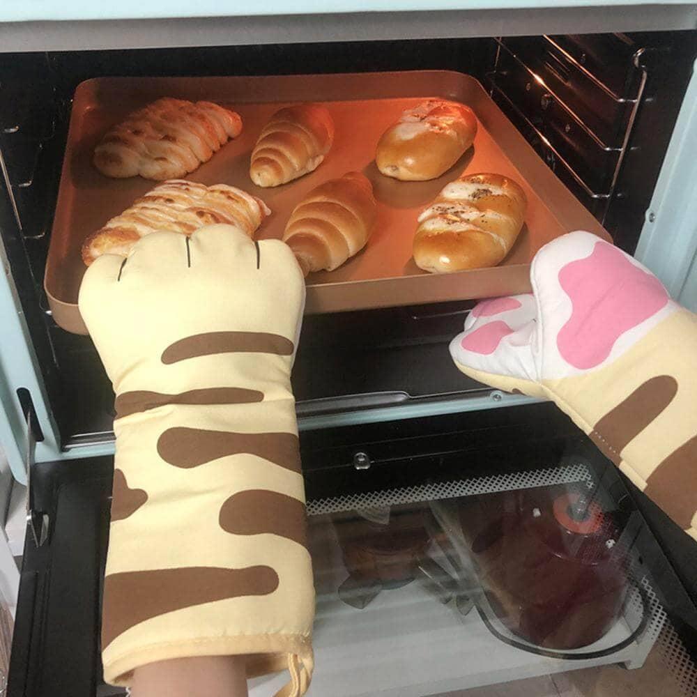 So Kawaii! Cat Paws Oven Mitts - KittyNook