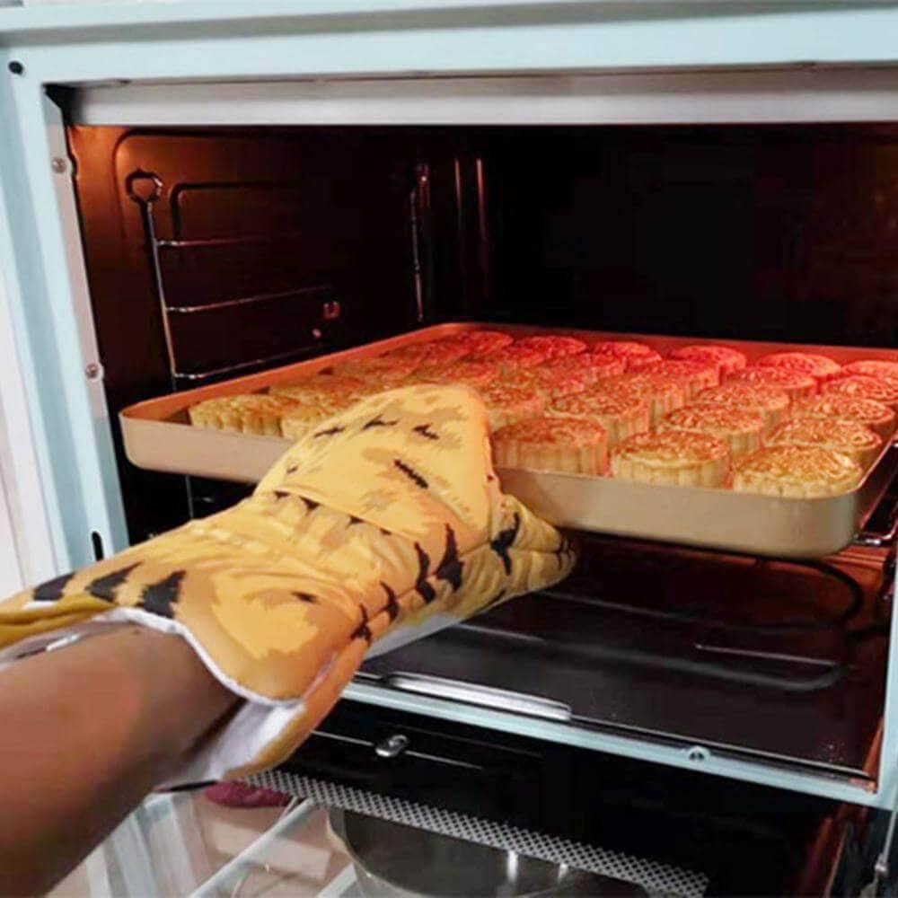 So Kawaii! Cat Paws Oven Mitts - KittyNook